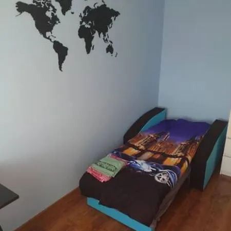 Private In Shared Apartament
